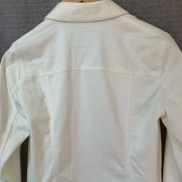 Jacket - Picture 2 of 8